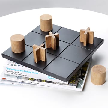 Play game - 黑色-game pieces in 白色-oiled oak - A2