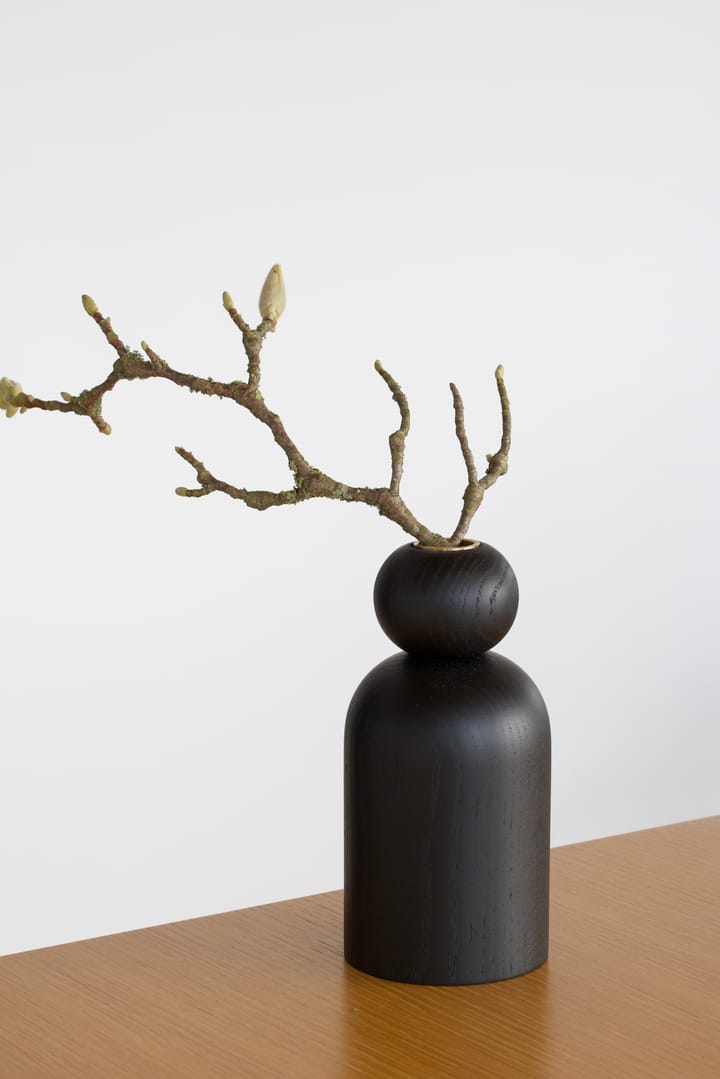 Shape ball 花瓶 - Black stained oak - Applicata