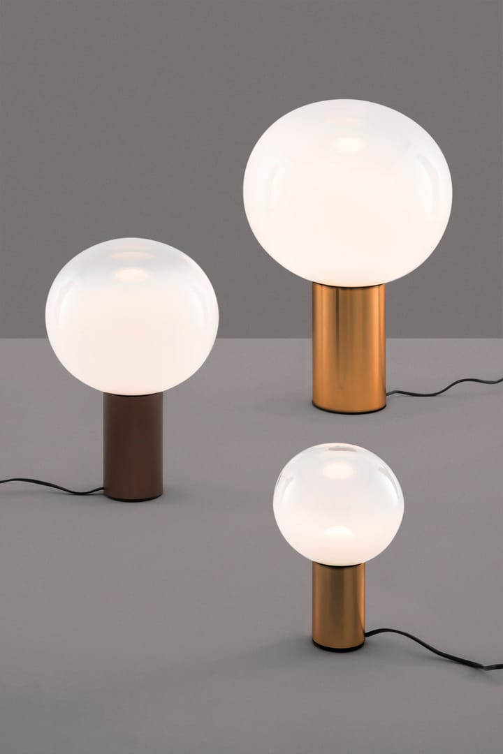 Laguna 台灯 Ø16 cm, 黄铜 Artemide