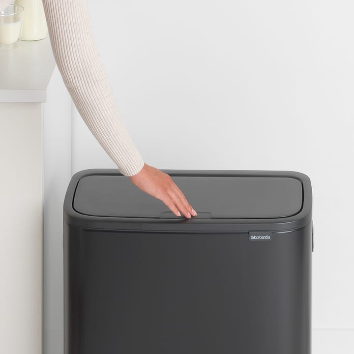 Bo touch bin 60 L - Matte 黑色 - Brabantia