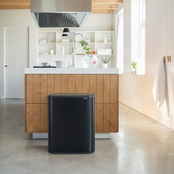 Bo touch bin 60 L - Matte 黑色 - Brabantia