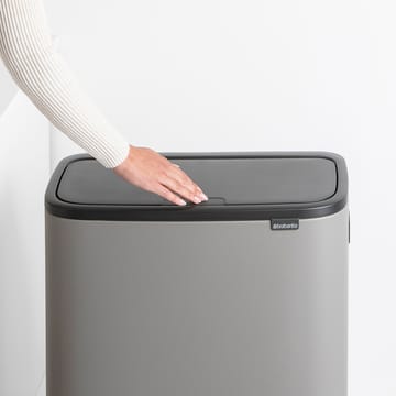 Bo touch bin high 60 L - Mineral concrete 灰色 - Brabantia