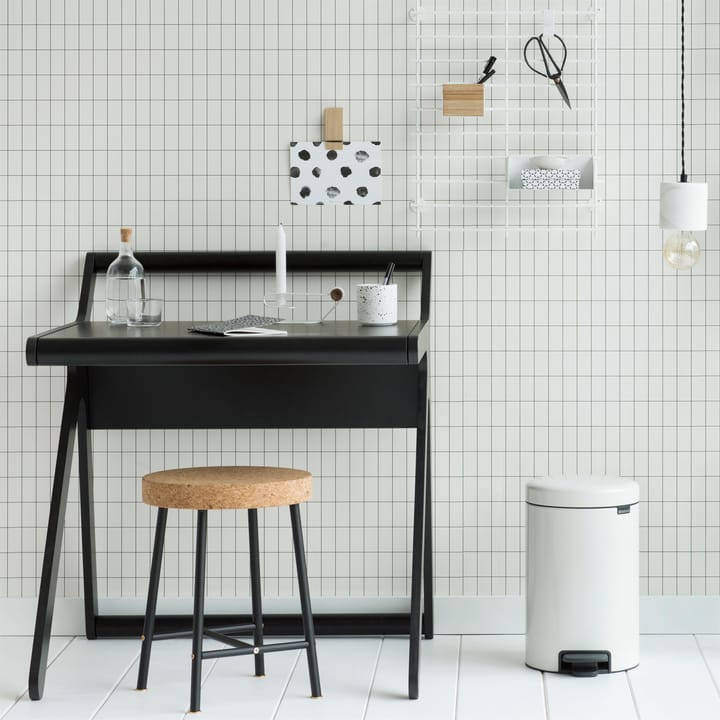 New Icon 脚踏式垃圾桶 12升, 白色 Brabantia