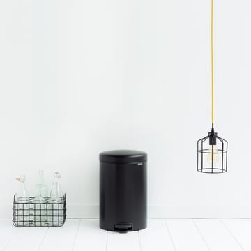 New Icon 脚踏式桶 20 liter - matte 黑色 - Brabantia