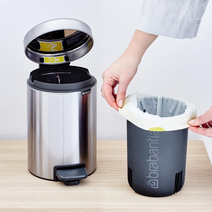 New Icon 脚踏式桶 3 liter - matte steel - Brabantia