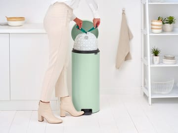 New Icon 脚踏式桶 30 liter - Jade 绿色 - Brabantia