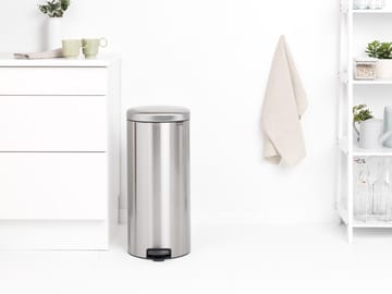 New Icon 脚踏式桶 30 liter - Matt steel fingerprint proof - Brabantia