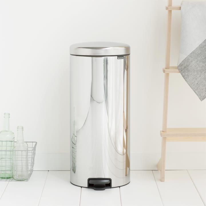 New Icon 脚踏式桶 30 liter - matt steel - Brabantia