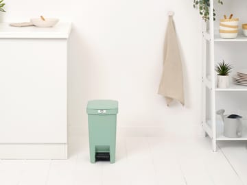 StepUp 脚踏式桶 10 L - Jade green - Brabantia