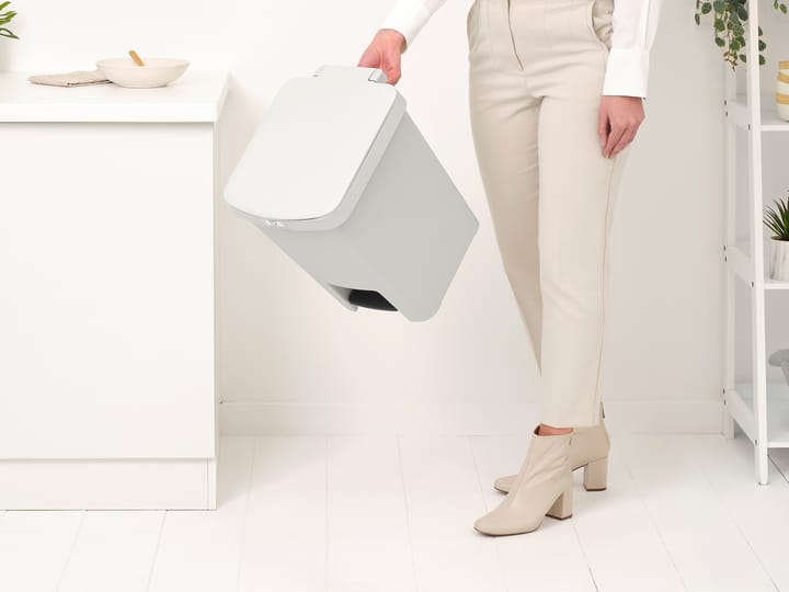 StepUp 脚踏式桶 25 L, Light grey Brabantia