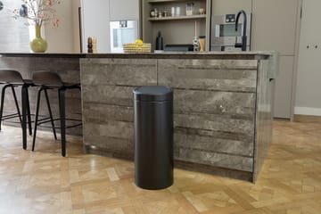 Touch Bin New 30 L - Confident 灰色 - Brabantia