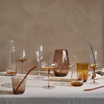 Hammered drinking glass 33.5 cl - 棕色 - Broste Copenhagen