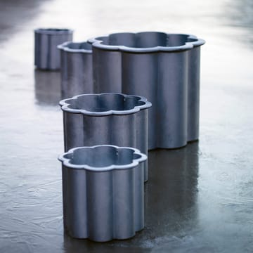 Gråsippa plant pot - Aluminum 沙色-casted, no. 2 Ø41 cm - Byarums bruk