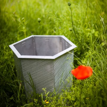 Hexagon plant pot - 黑色, no.3 - Byarums bruk