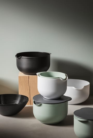 Eva Trio mixing bowls 4 L - Black - Eva Solo