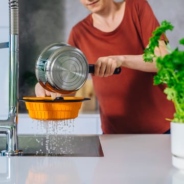 Functional Form colander - 黑色 - Fiskars