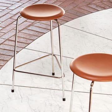 High Dot stool leather 凳子 - walnut - Fritz Hansen