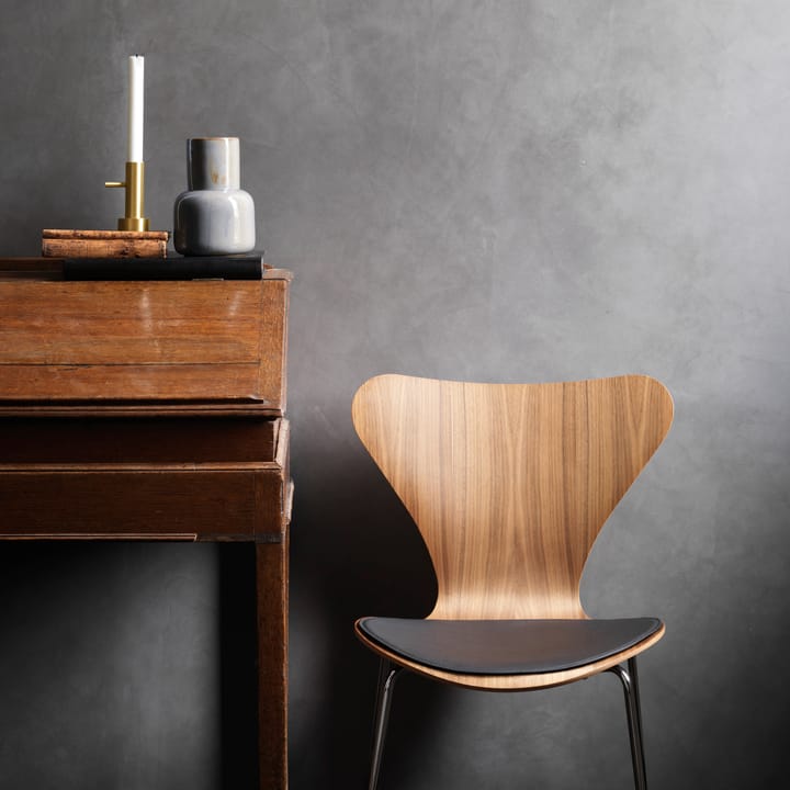 Series 7 椅子 pad leather, 黑色 Fritz Hansen