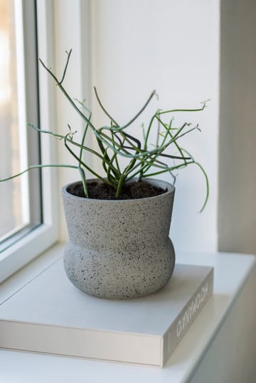 Stone flowerpot Ø17 cm - 灰色 - Mette Ditmer