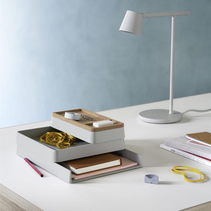 Arrange Desktop tray 12x25 cm - 灰色 - Muuto