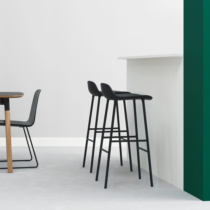 Form barstool metal legs 75 cm 凳子 - 黑色 - Normann Copenhagen