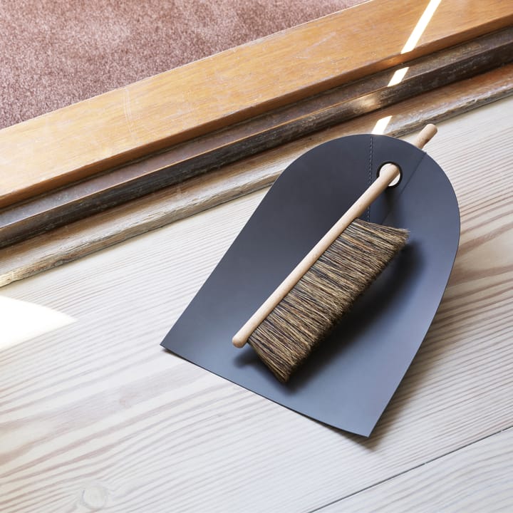 Normann dustpan & broom - dark 灰色 - Normann Copenhagen