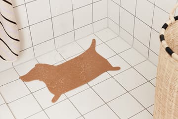 Hunsi Dog 浴室地垫 - Camel - OYOY