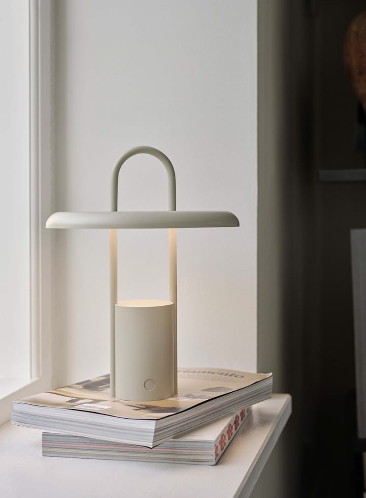 Pier LED-灯 便携 25 cm - 沙色 - Stelton