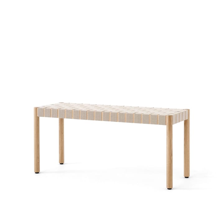 Betty TK4 bench - 自然木色. 原色/自然色 braided 亚麻色 seat - &Tradition