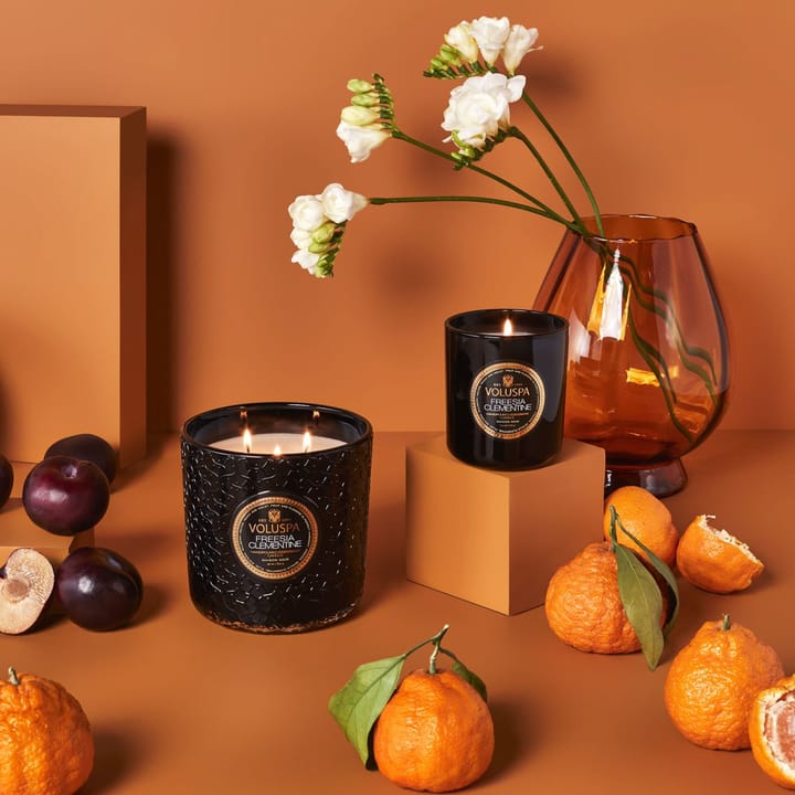 Classic Maison Noir scented 60 hours, Freesia Clementine Voluspa