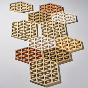 Triangles trivet 14x16 cm - warm 沙色 - Zone Denmark